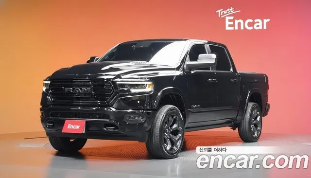 Dodge Ram Pickup — экстерьер