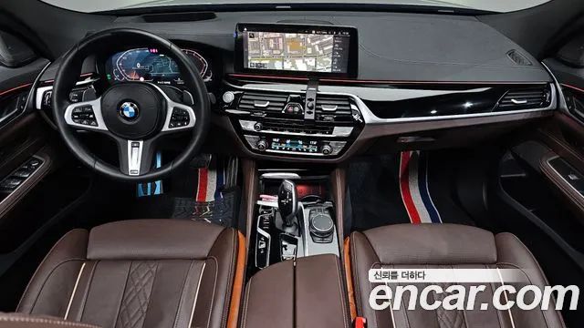BMW Gran Turismo GT — интерьер