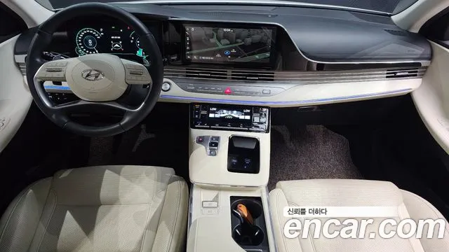 Hyundai Grandeur — интерьер