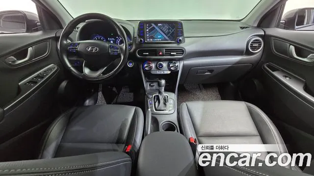 Hyundai Kona — интерьер