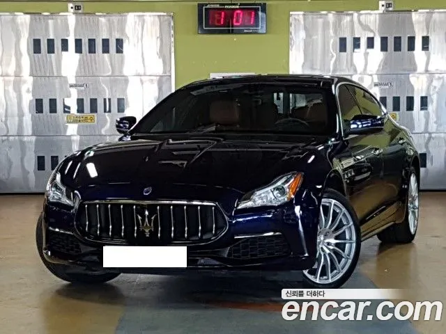 Maserati Quattroporte