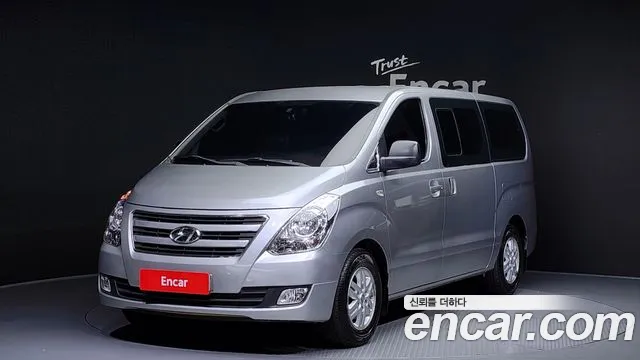 Hyundai Starex