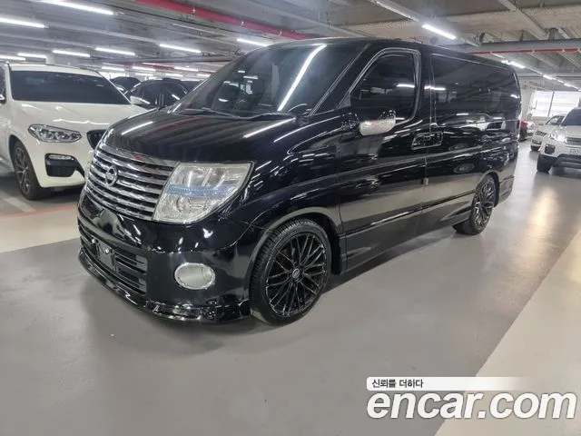 Nissan Elgrand