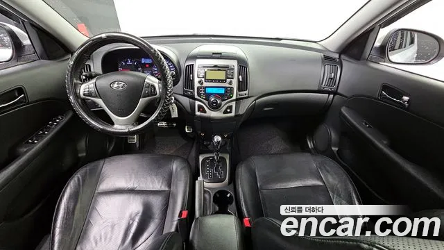 Hyundai i30 — интерьер