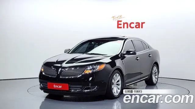 Lincoln MKS