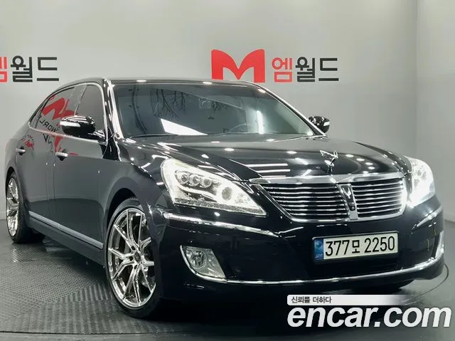 Hyundai Equus