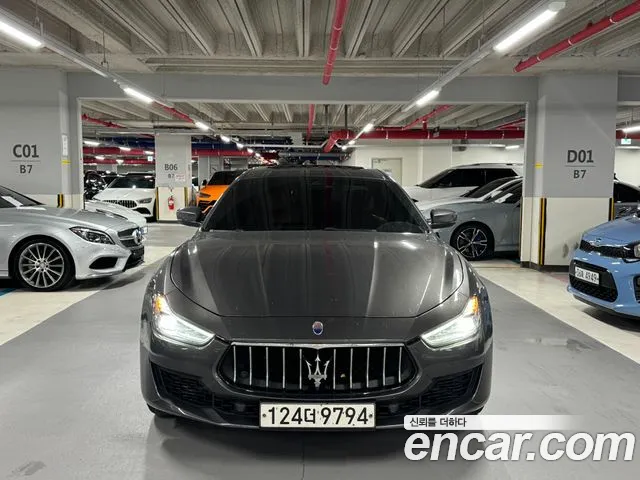 Maserati Ghibli