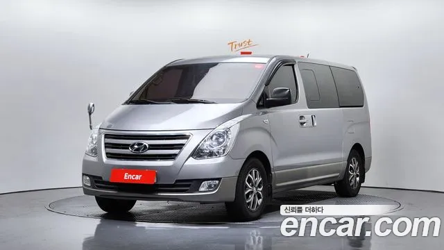 Hyundai Starex