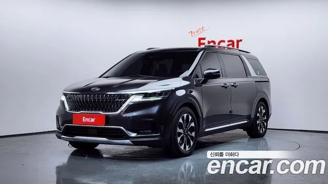 Kia Carnival — экстерьер