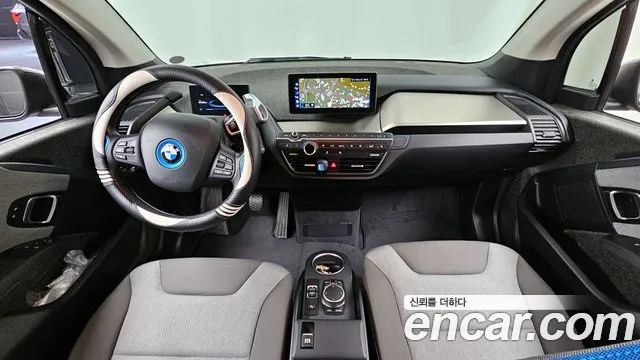 BMW i3 — интерьер