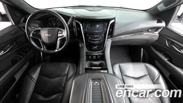 Cadillac Escalade — интерьер