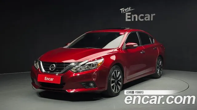 Nissan Altima