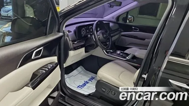 Kia Carnival — интерьер