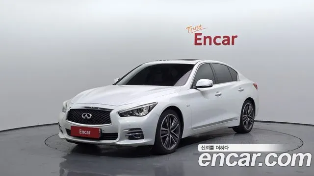 Infiniti Q50