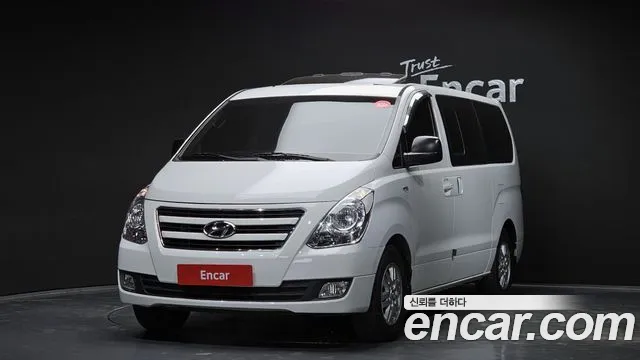 Hyundai Starex