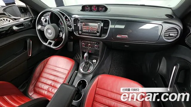 Volkswagen Beetle — интерьер