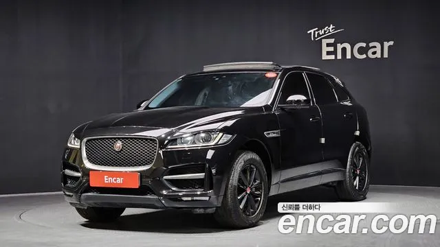 Jaguar F-Pace