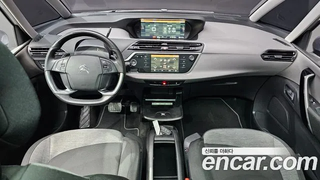 Citroën / DS C4 Picasso — интерьер
