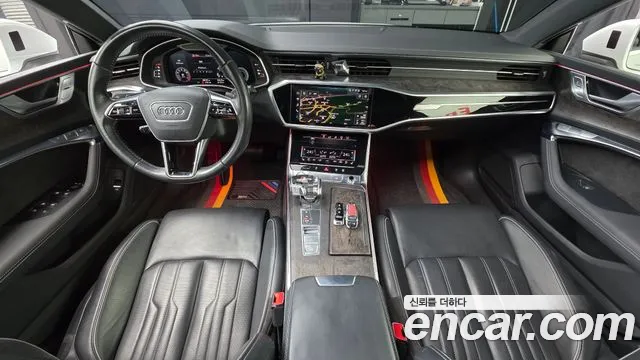 Audi A7 — интерьер