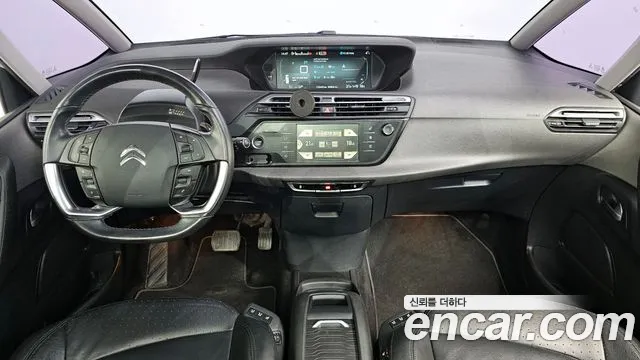 Citroën / DS C4 Picasso — интерьер