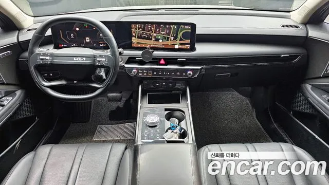 Kia K8 — интерьер