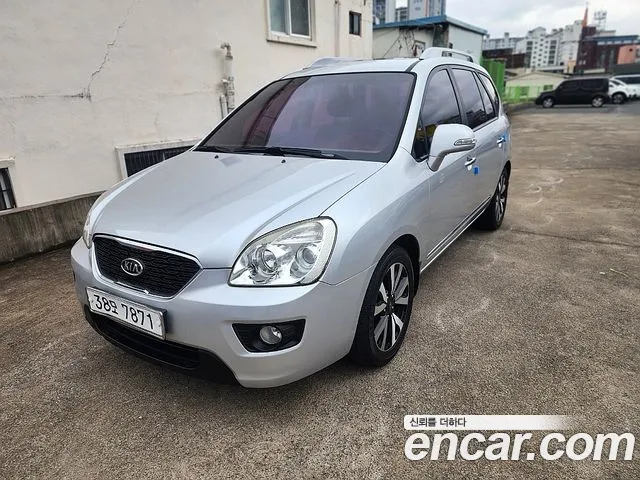 Kia Carens — экстерьер