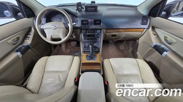 Volvo XC90 — интерьер