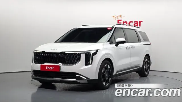 Kia Carnival — экстерьер