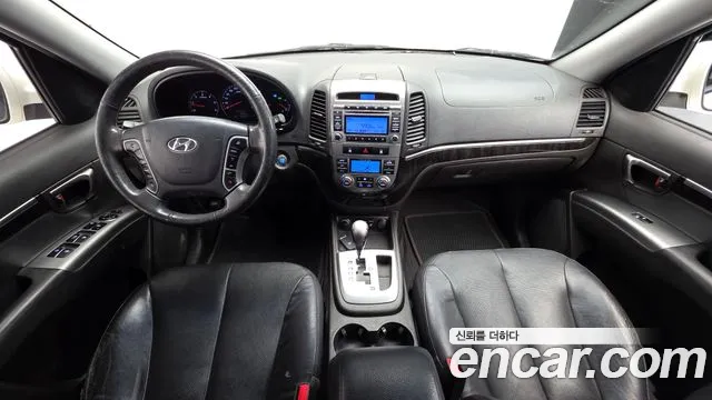 Hyundai Santa Fe — интерьер