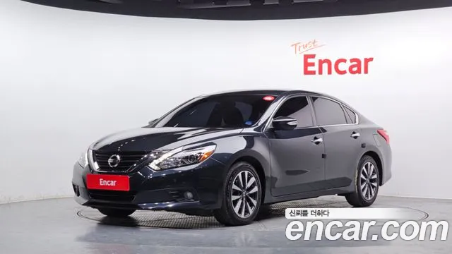 Nissan Altima