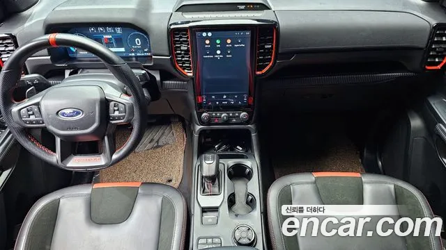 Ford Ranger — интерьер