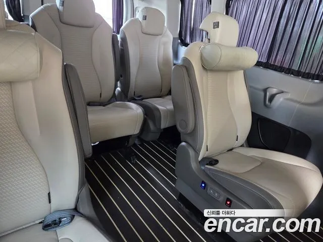 Ford Transit — интерьер