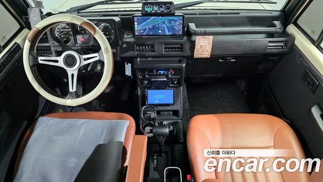 Hyundai Galloper — интерьер