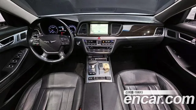 Genesis G80 — интерьер