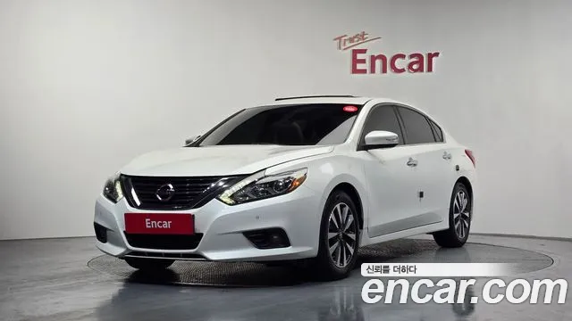 Nissan Altima