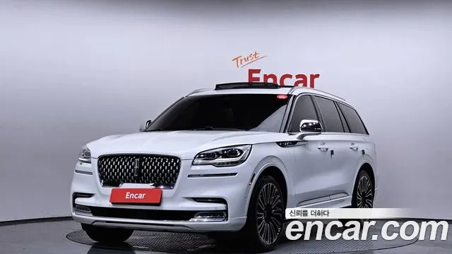 Lincoln Aviator
