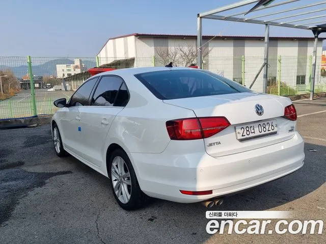 Volkswagen Jetta — интерьер