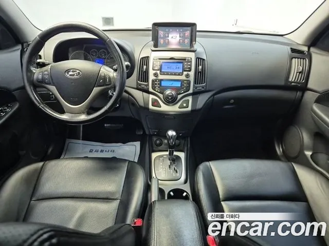 Hyundai i30 — интерьер