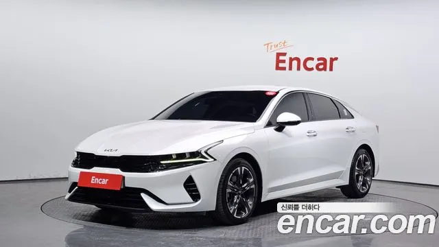 Kia K5 — экстерьер
