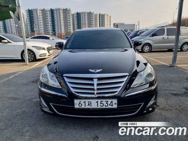 Hyundai Genesis