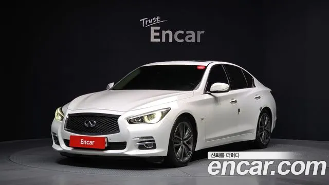 Infiniti Q50