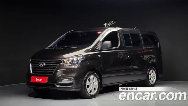 Hyundai Starex