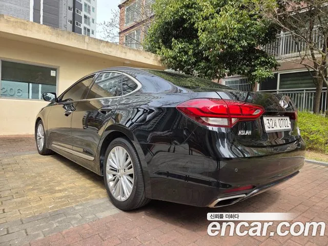 Hyundai Aslan — интерьер