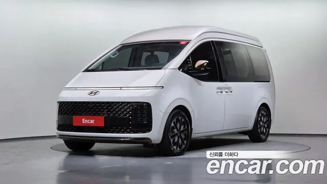 Hyundai Staria