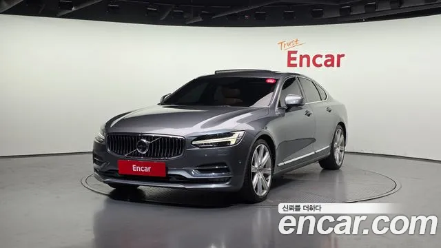 Volvo S90