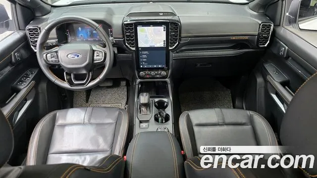 Ford Ranger — интерьер