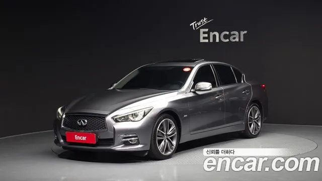 Infiniti Q50