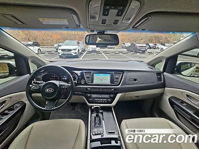 Kia Carnival — интерьер