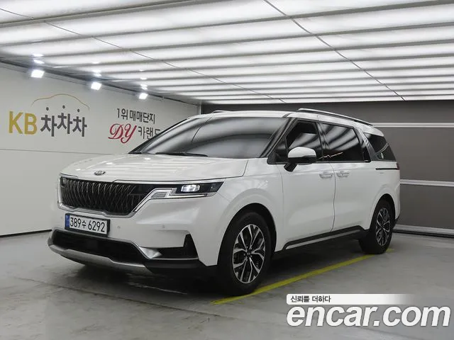 Kia Carnival — экстерьер