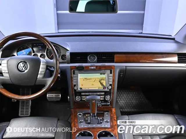 Volkswagen Phaeton — интерьер